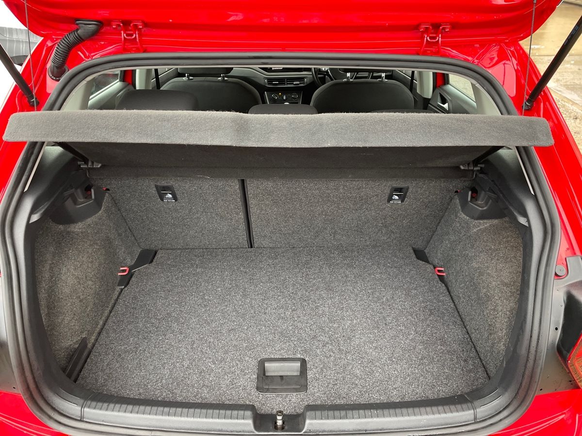 Used Volkswagen Polo 2018 for sale - 77002454: Photo 12