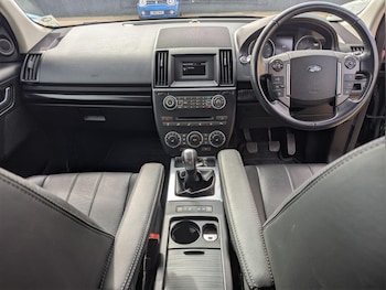 Used Land Rover Freelander 2 2014 for sale - 75740462: Photo