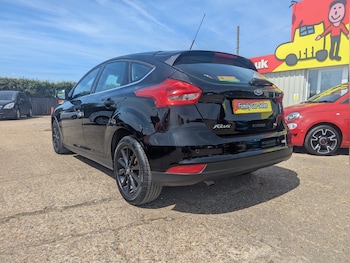 Used Ford Focus 2017 for sale - 78755488: Photo