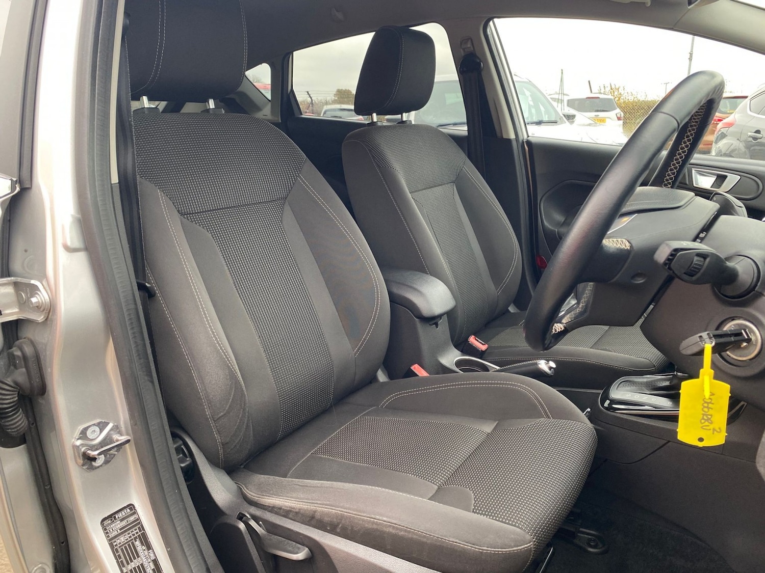 Used Ford Fiesta 2016 for sale - 76497473: Photo 32