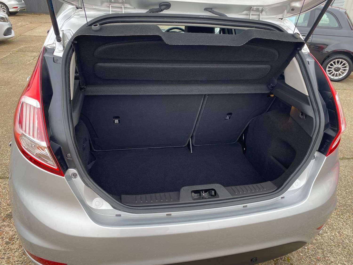 Used Ford Fiesta 2016 for sale - 76497473: Photo 35