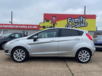 Used Ford Fiesta 2016 for sale - 76497473: Photo