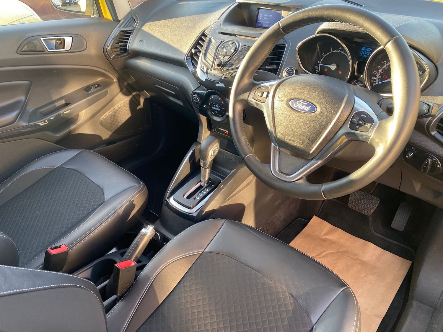 Used Ford Ecosport 2017 for sale - 77173136: Photo 3
