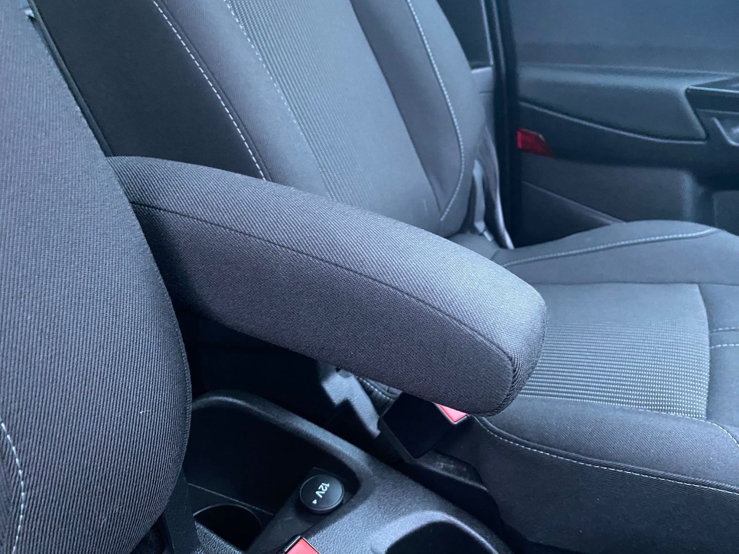 Used Ford B-MAX 2015 for sale - 77303618: Photo 19