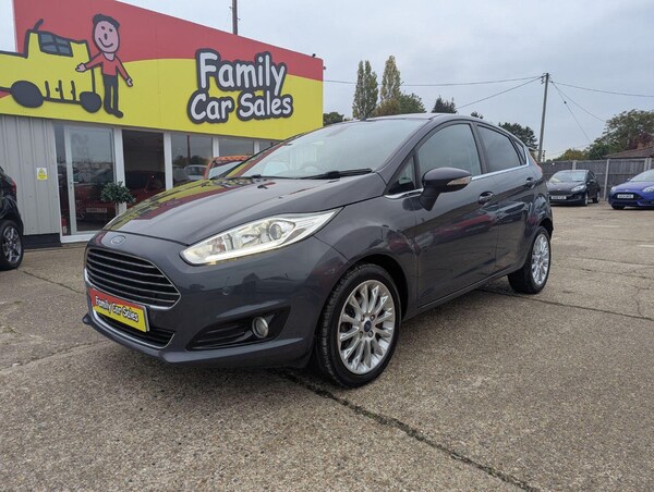 Used Ford Fiesta 2013 for sale - 76299112: Photo 1