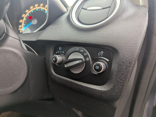 Used Ford Fiesta 2013 for sale - 76299112: Photo 25