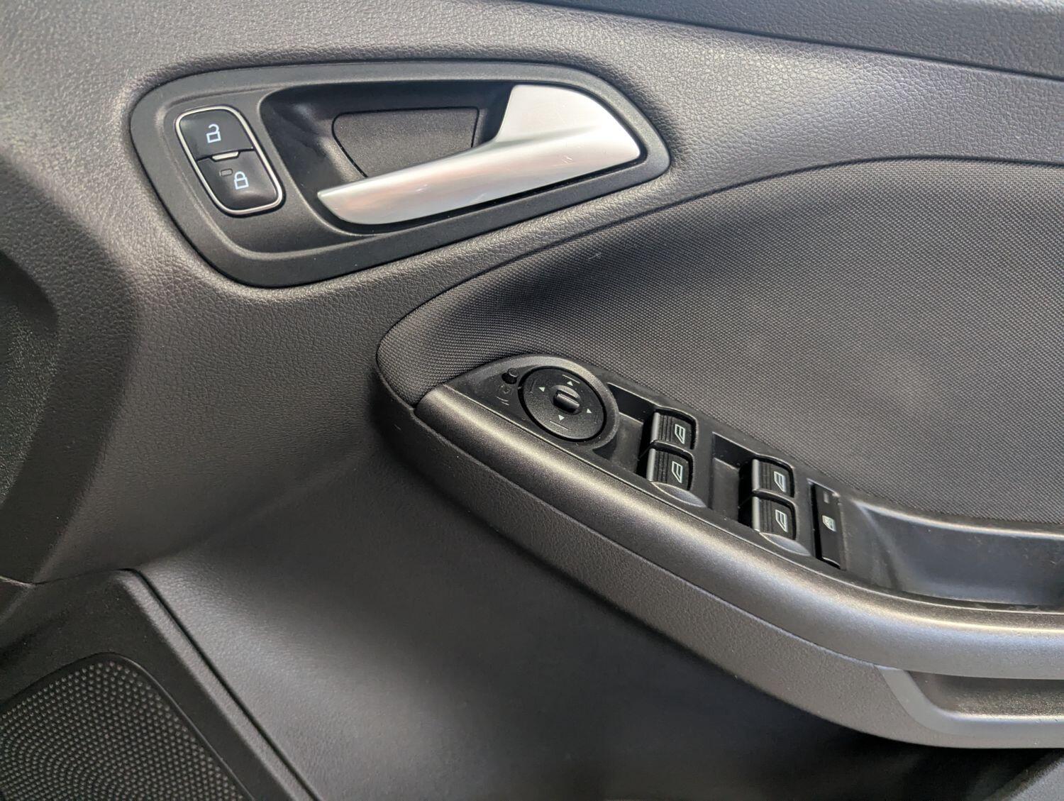 Used Ford Focus 2015 for sale - 76299113: Photo 12