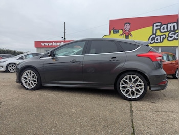 Used Ford Focus 2015 for sale - 76299113: Photo