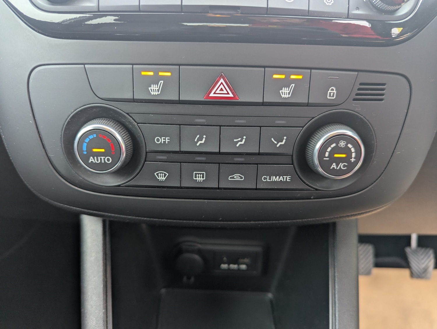 Used Kia Venga 2017 for sale - 77822324: Photo 32