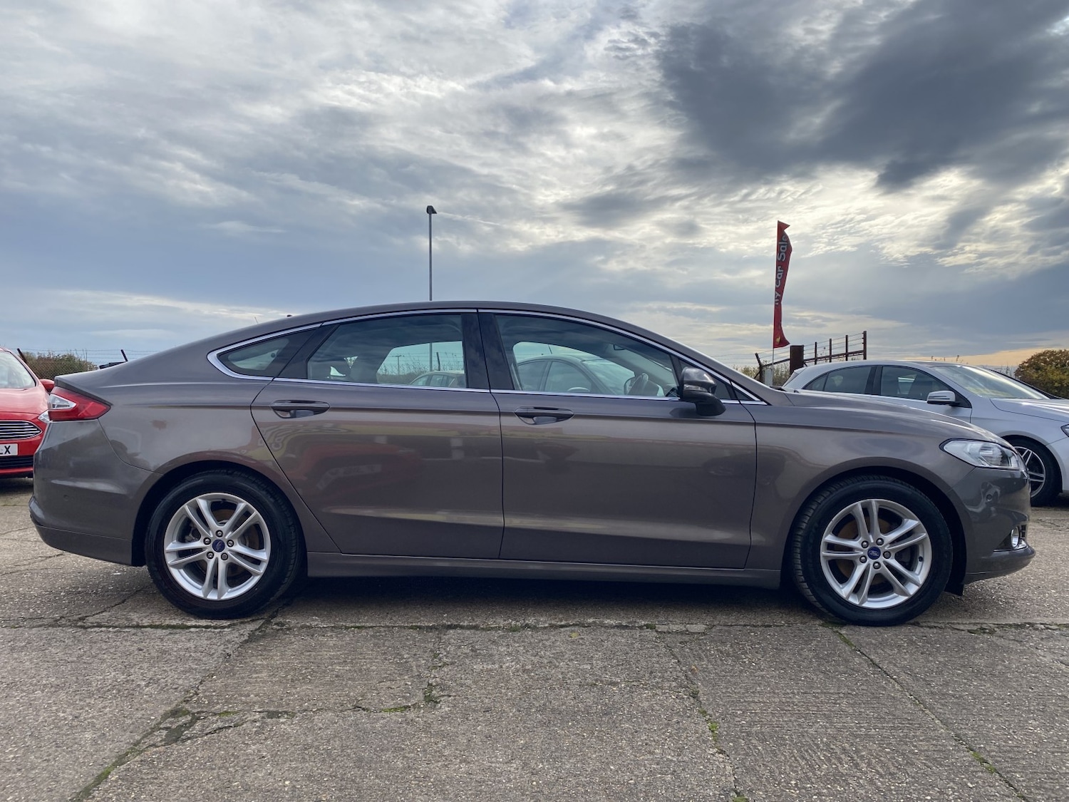 Used Ford Mondeo 2015 for sale - 76225242: Photo 18