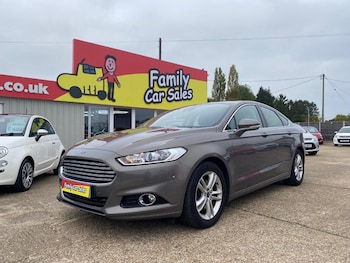 2015 - 2.0 TDCi Titanium 5-Door