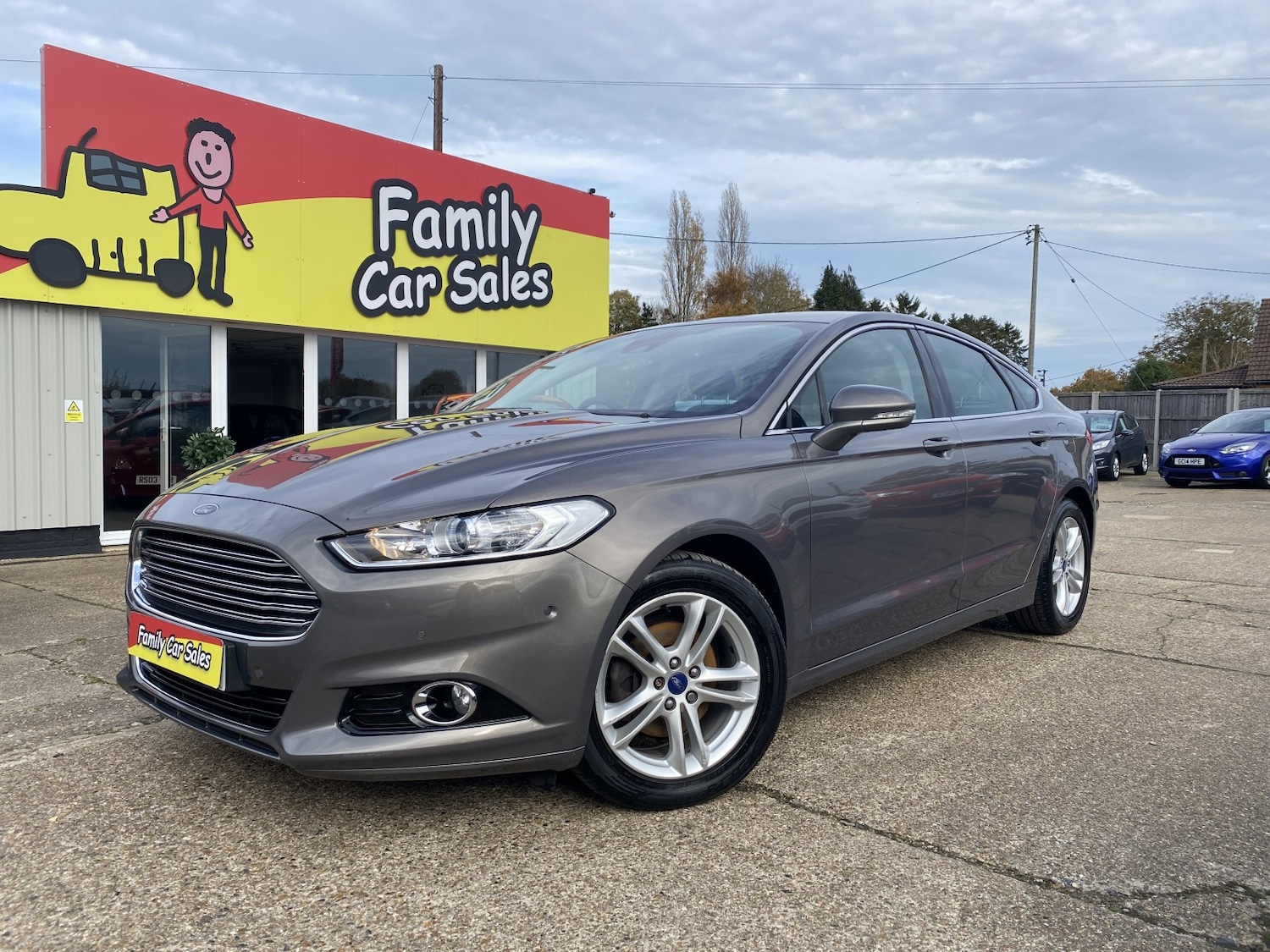 Used Ford Mondeo 2015 for sale - 76225242: Photo 2
