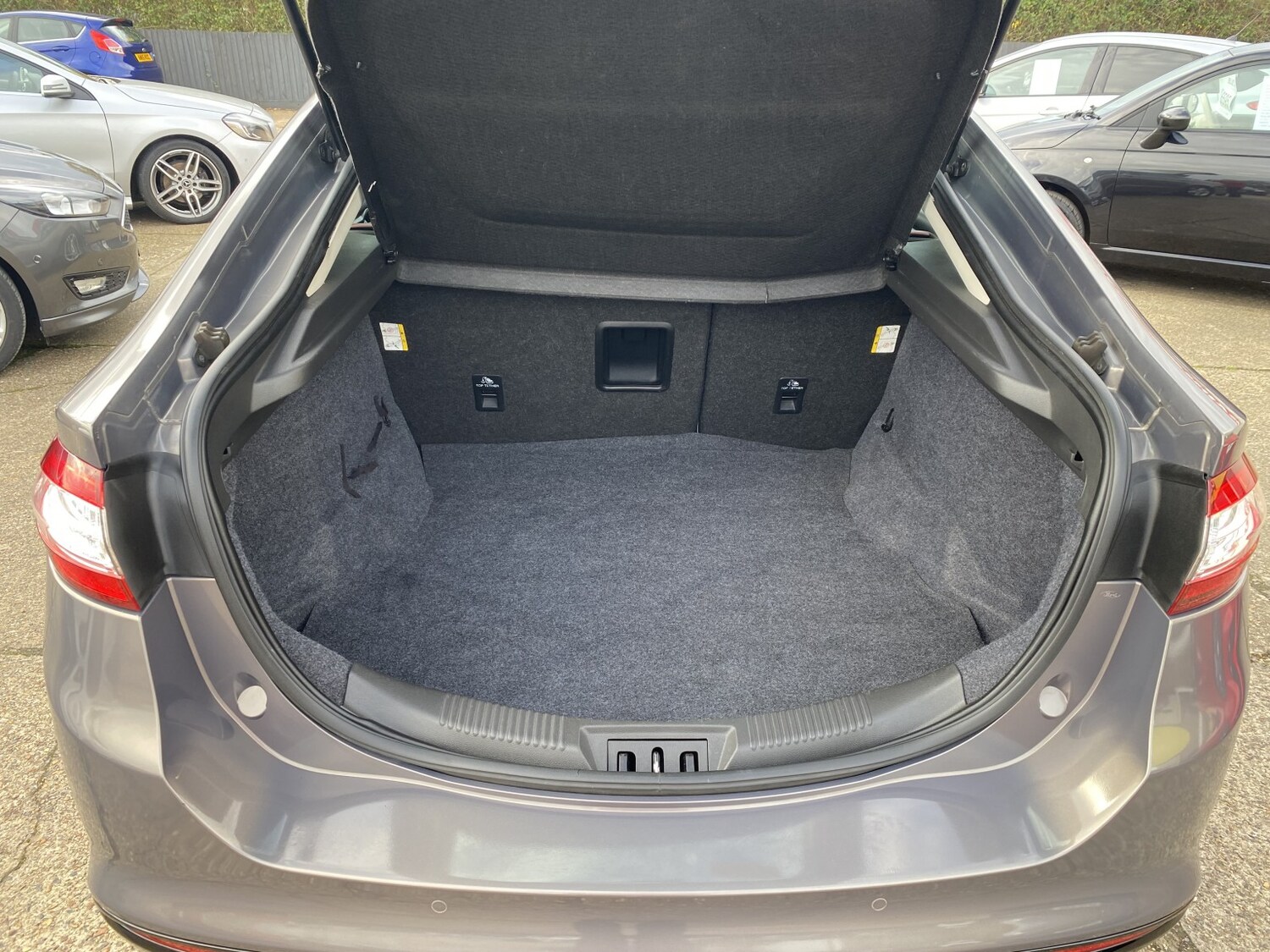 Used Ford Mondeo 2015 for sale - 76225242: Photo 22