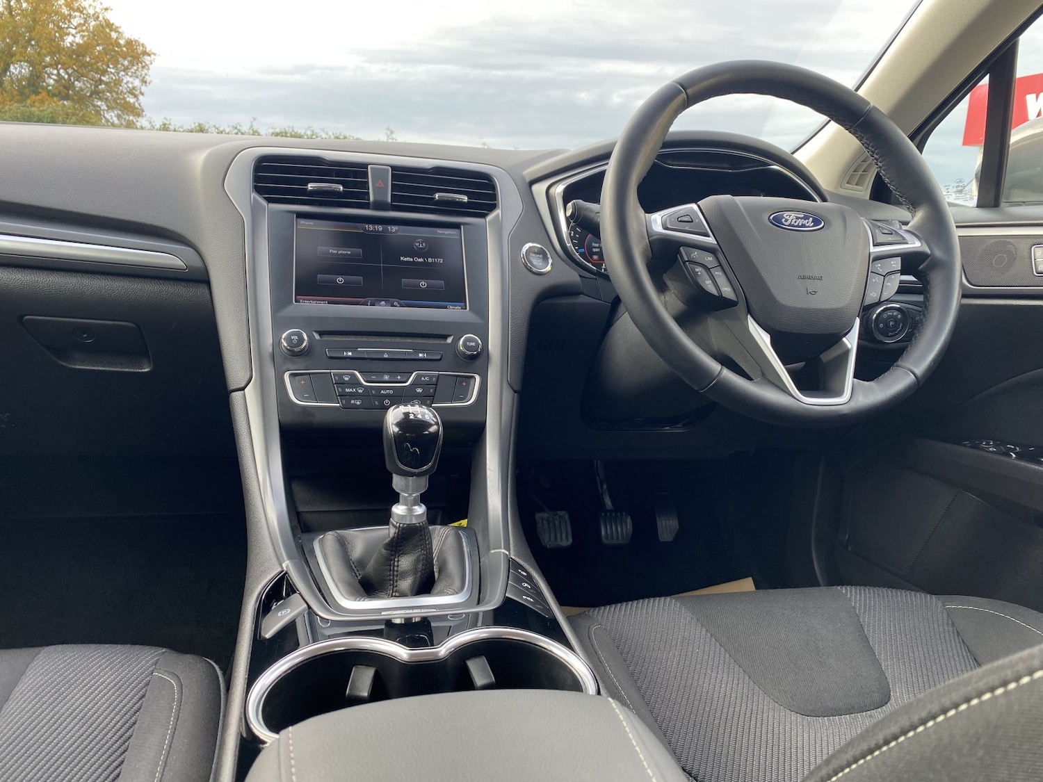 Used Ford Mondeo 2015 for sale - 76225242: Photo 23