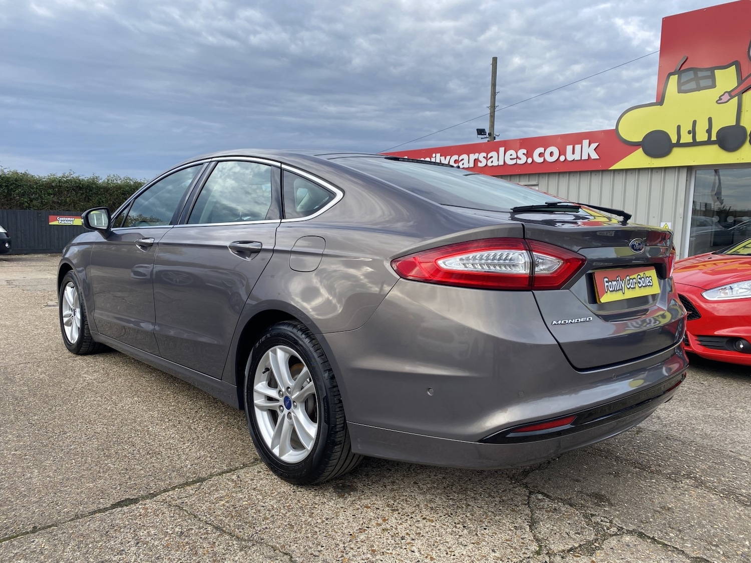 Used Ford Mondeo 2015 for sale - 76225242: Photo 9