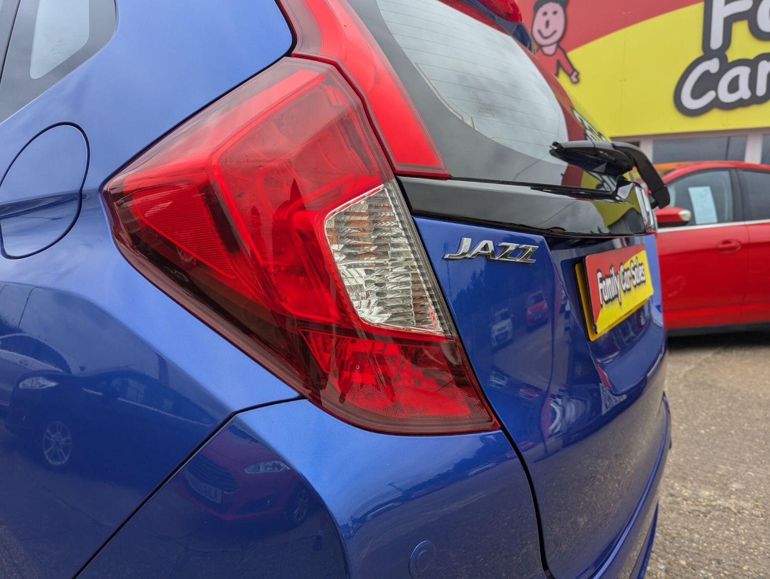 Used Honda Jazz 2016 for sale - 76011284: Photo 28