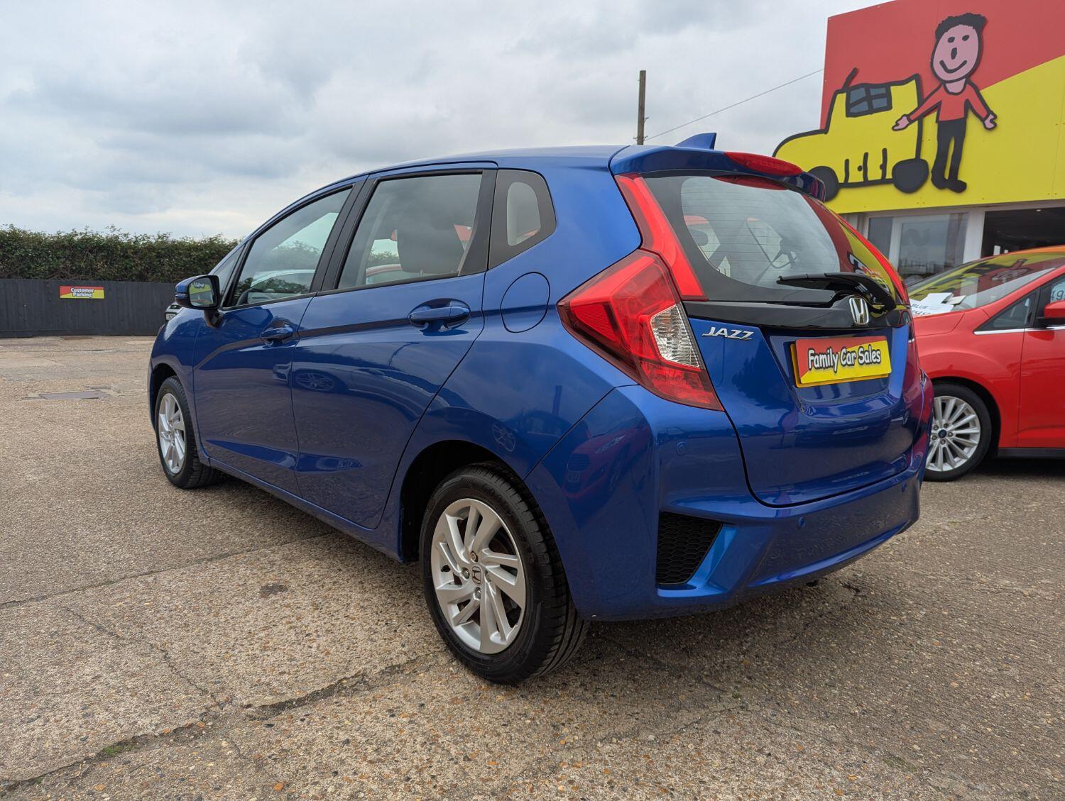 Used Honda Jazz 2016 for sale - 76011284: Photo 29