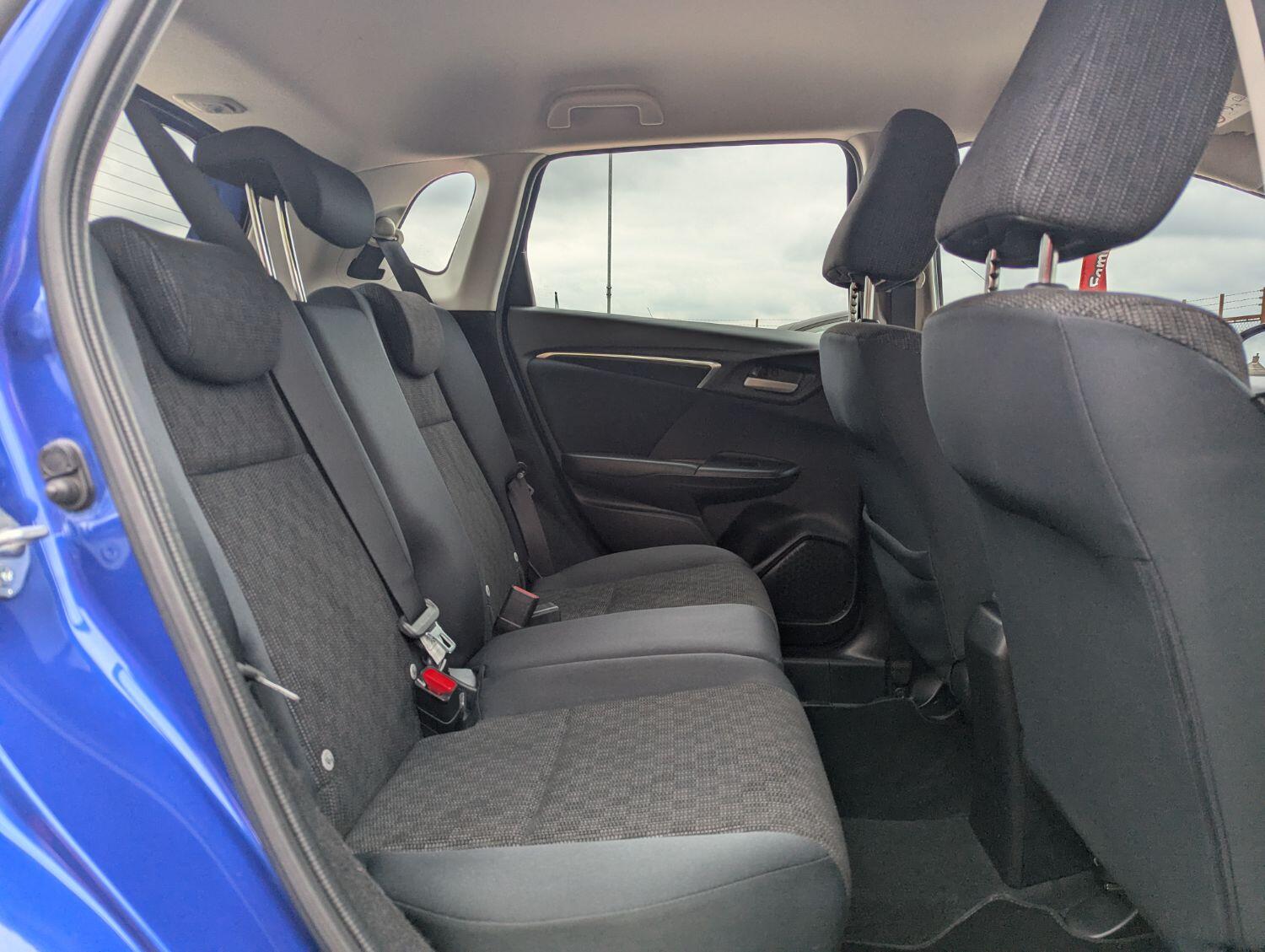Used Honda Jazz 2016 for sale - 76011284: Photo 8