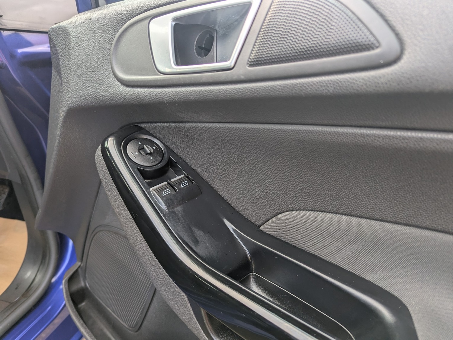 Used Ford Fiesta 2015 for sale - 76407596: Photo 18