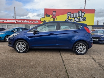 Used Ford Fiesta 2015 for sale - 76407596: Photo