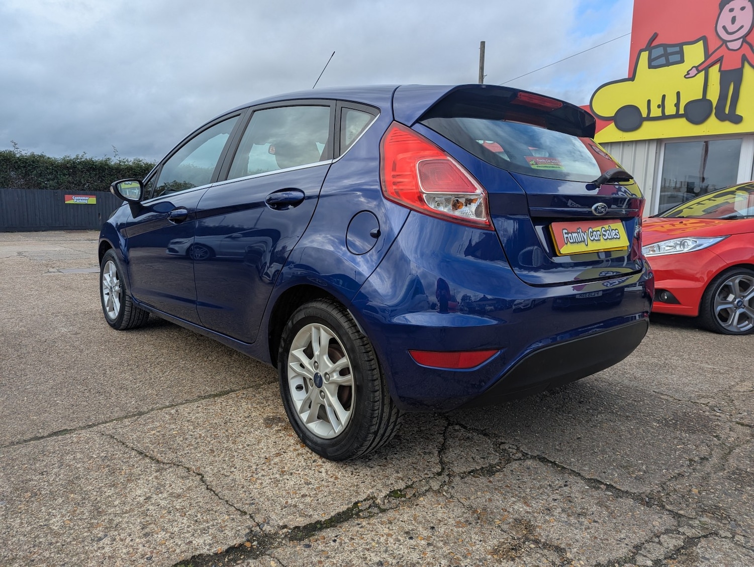 Used Ford Fiesta 2015 for sale - 76407596: Photo 3