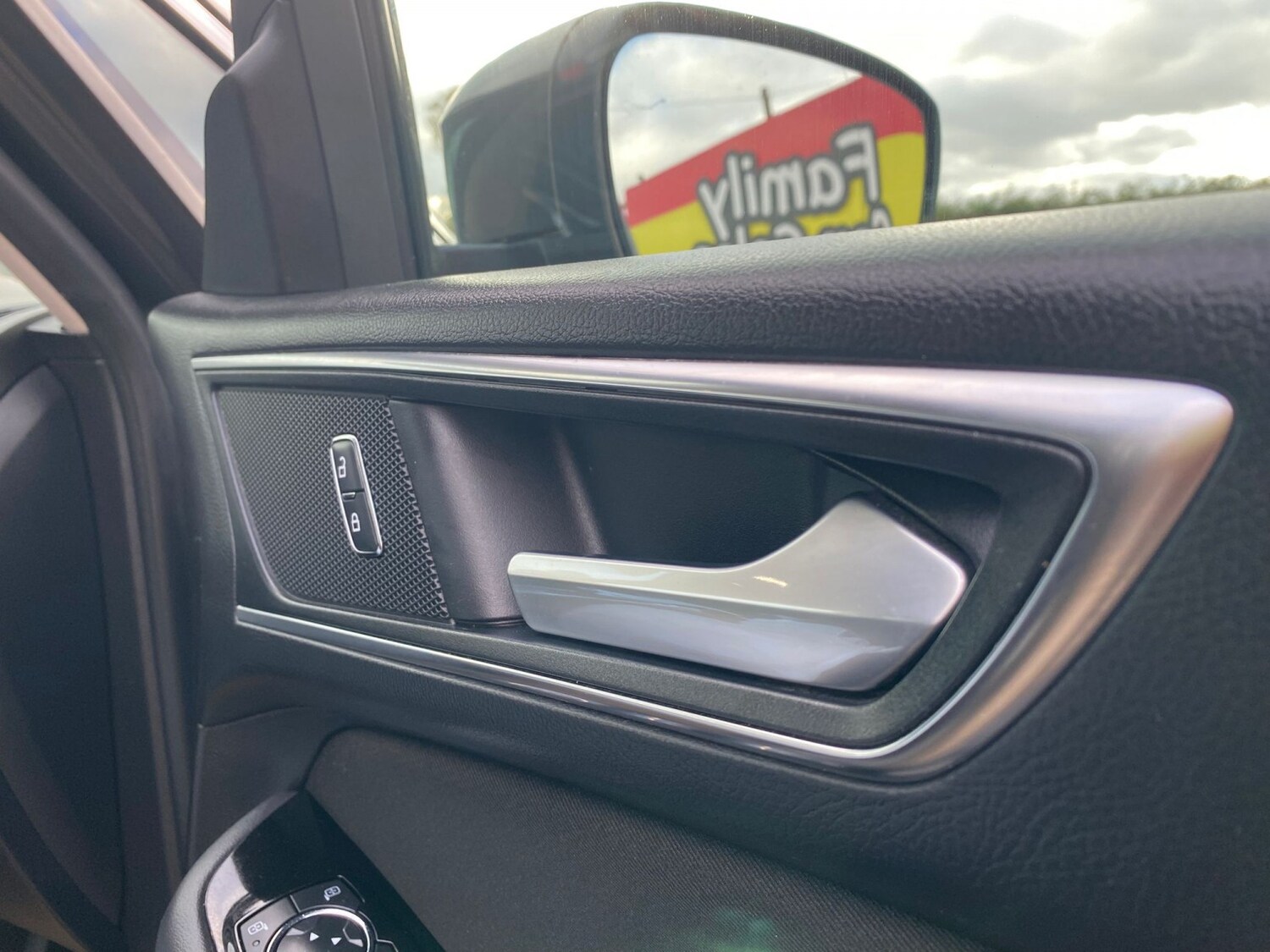 Used Ford S-Max 2019 for sale - 76374194: Photo 19