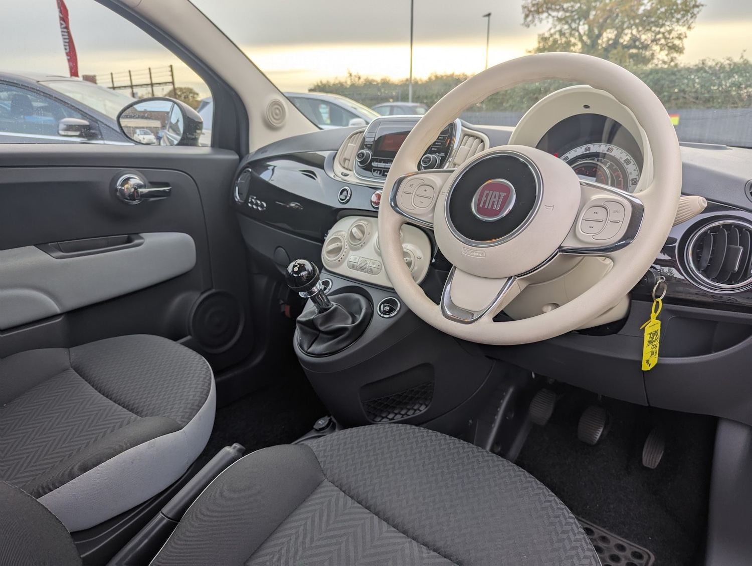 Used Fiat 500 2016 for sale - 76407514: Photo 6