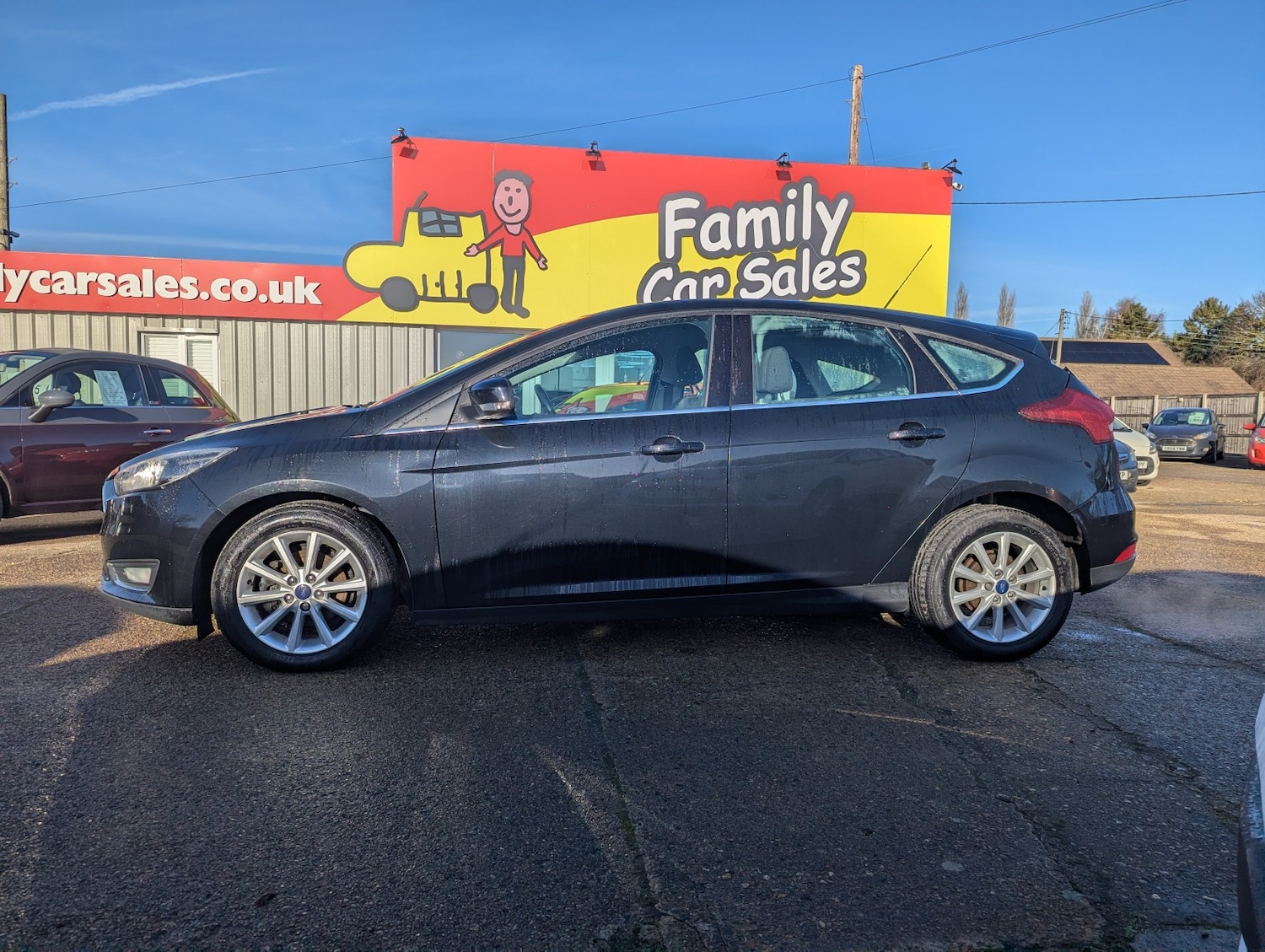 Used Ford Focus 2015 for sale - 76924449: Photo 2