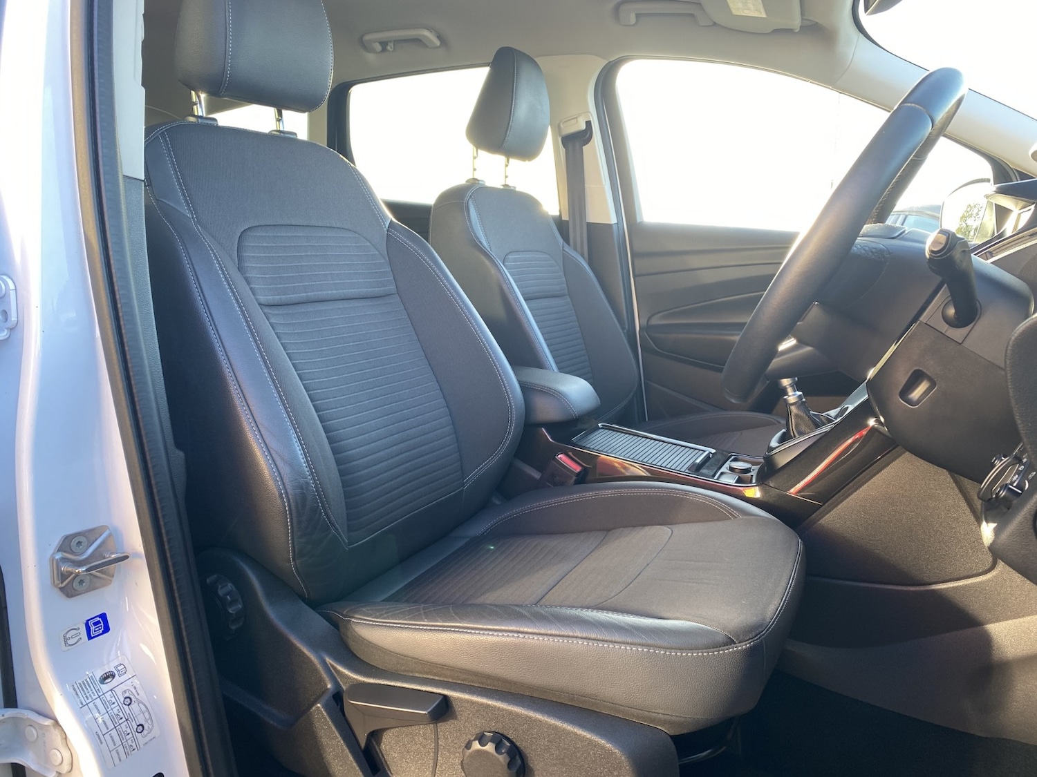 Used Ford Kuga 2018 for sale - 76198274: Photo 26