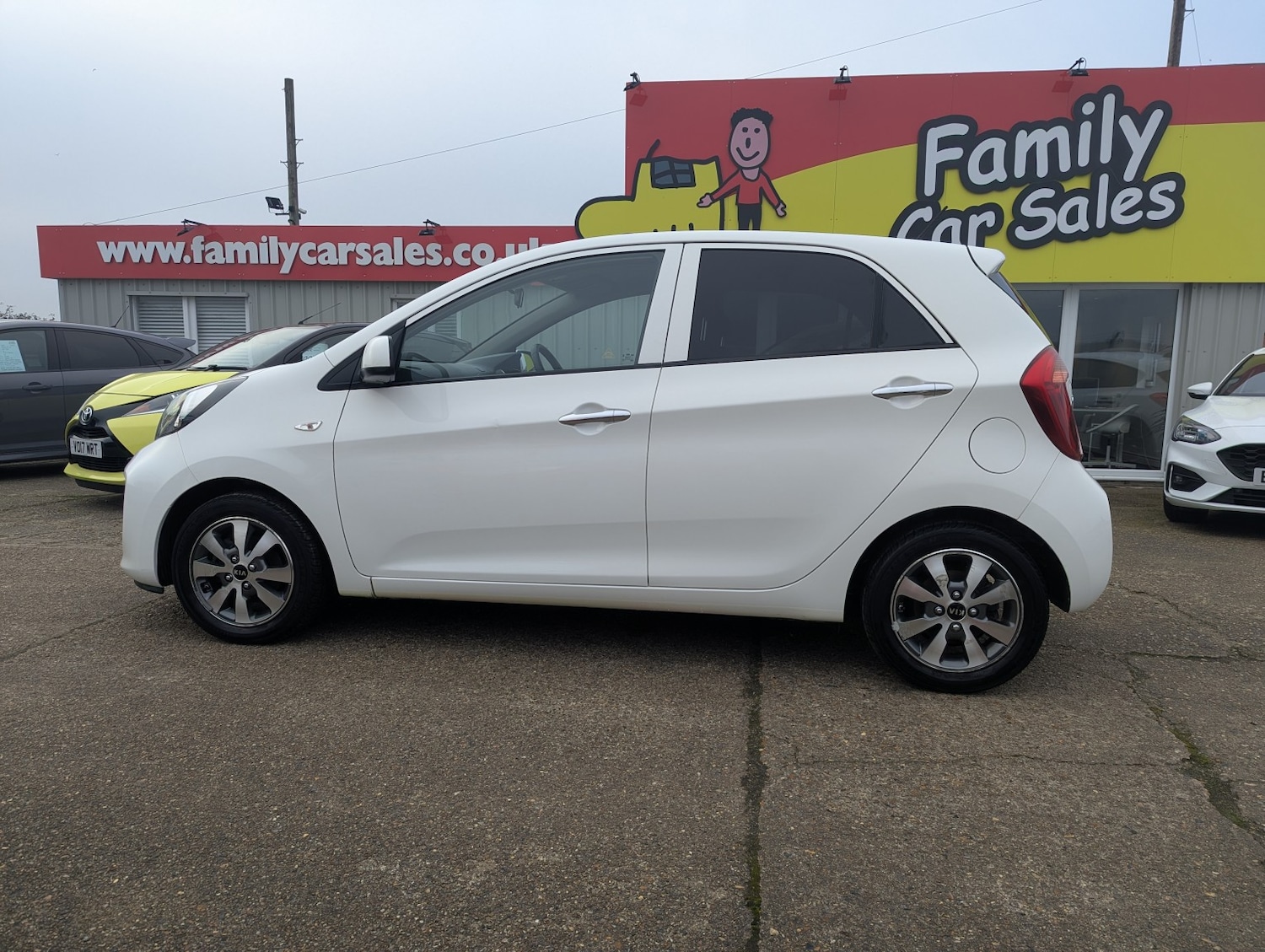 Used Kia Picanto 2017 for sale - 77822314: Photo 2