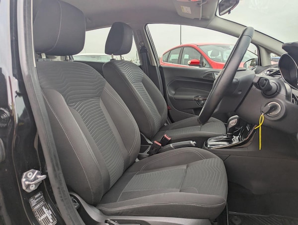 Used Ford Fiesta 2015 for sale - 76299065: Photo 14