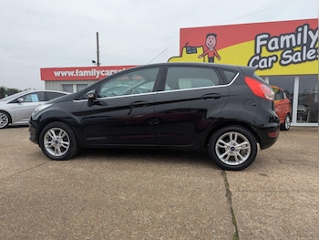 Used Ford Fiesta 2015 for sale - 76299065: Photo 2