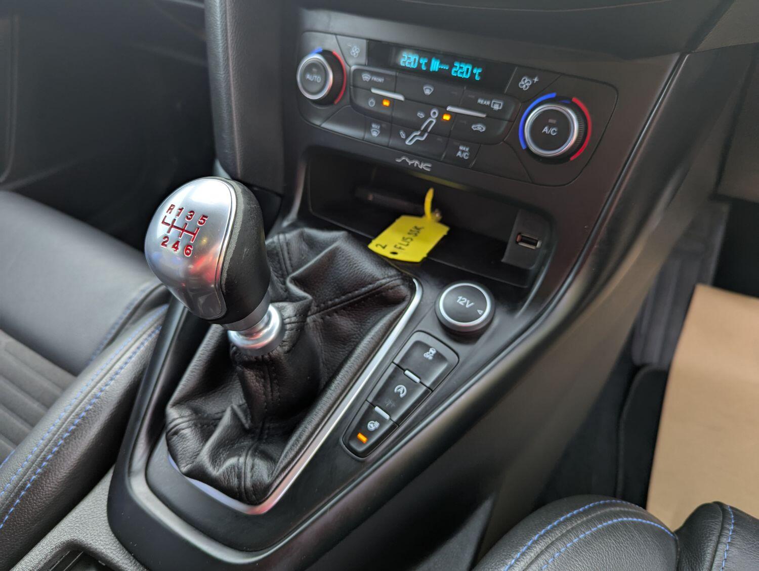 Used Ford Focus 2015 for sale - 76011397: Photo 17