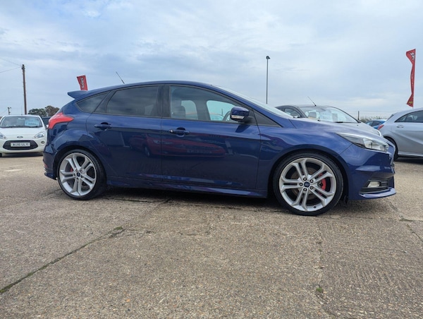 Used Ford Focus 2015 for sale - 76011397: Photo 8