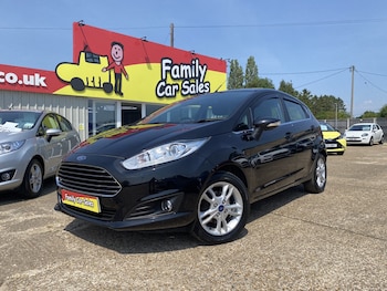 Used Ford Fiesta 2015 for sale - 79023805: Photo