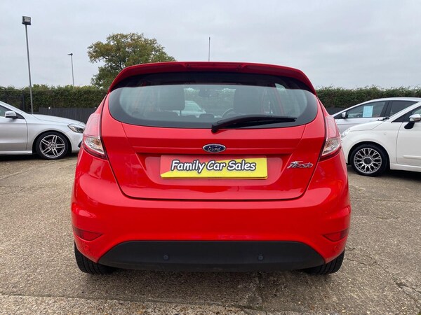 Used Ford Fiesta 2017 for sale - 76211926: Photo 2