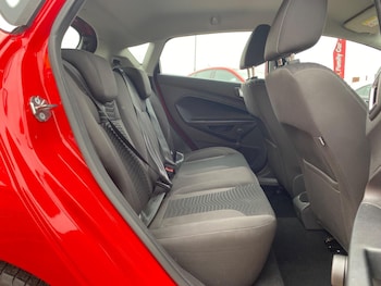 Used Ford Fiesta 2017 for sale - 76211926: Photo 3