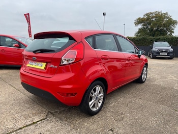 Used Ford Fiesta 2017 for sale - 76211926: Photo 4