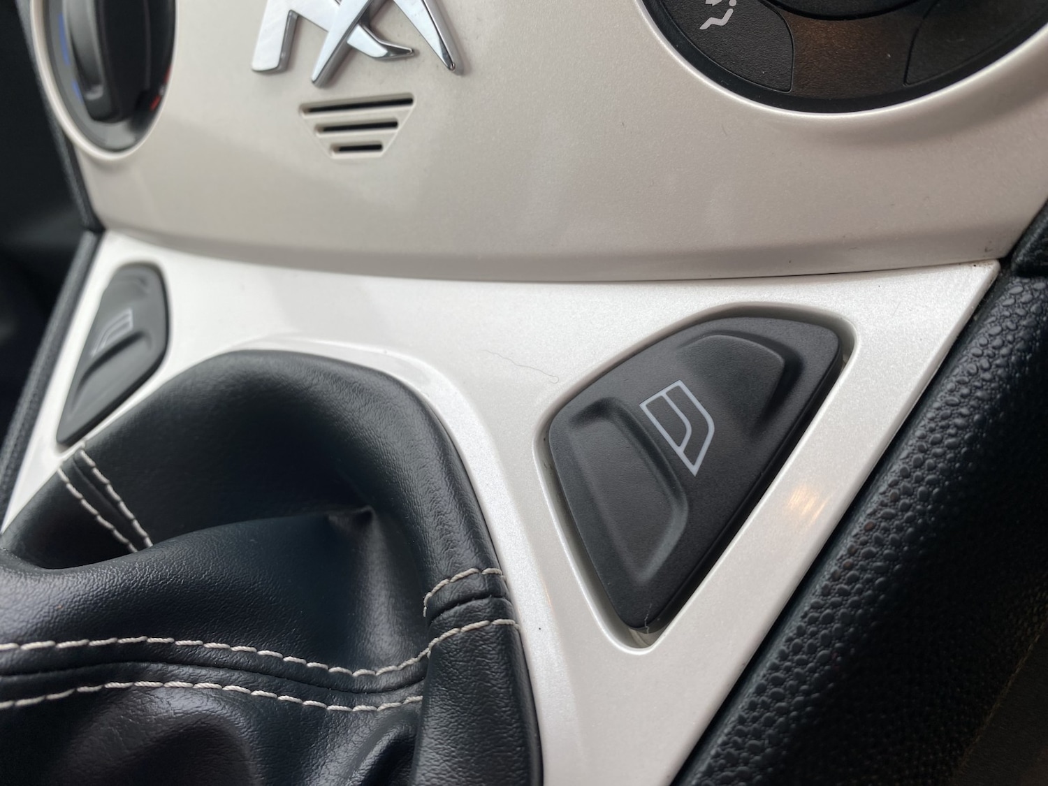 Used Ford Ka 2015 for sale - 76497569: Photo 34