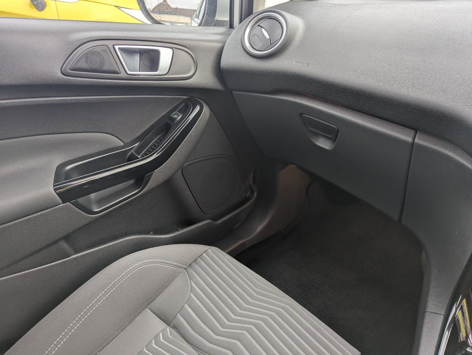 Used Ford Fiesta 2013 for sale - 76956958: Photo 13