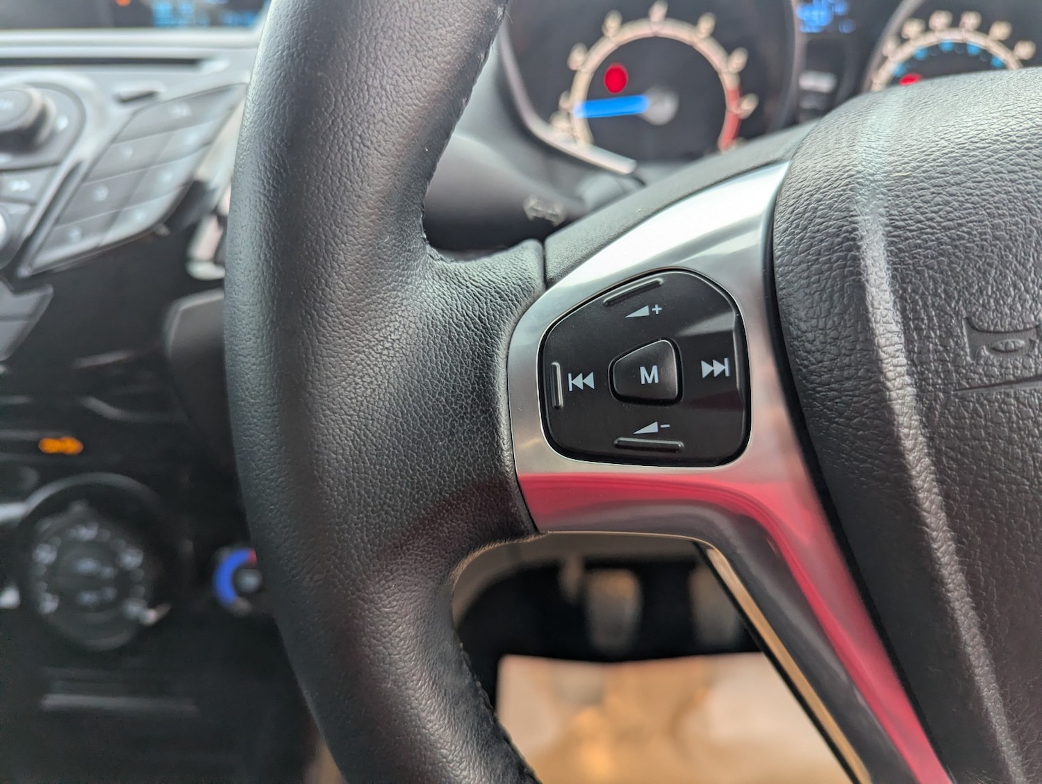 Used Ford Fiesta 2013 for sale - 76956958: Photo 16