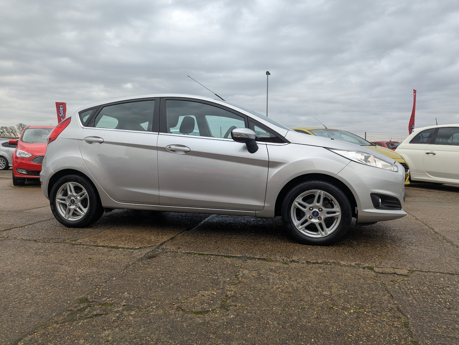 Used Ford Fiesta 2013 for sale - 76956958: Photo 25