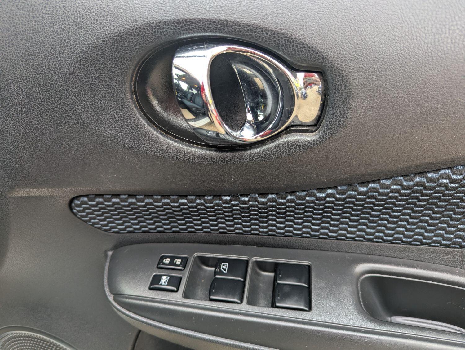 Used Nissan Note 2015 for sale - 76070360: Photo 12