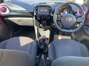 Used Toyota AYGO 2019 for sale - 79365437: Photo