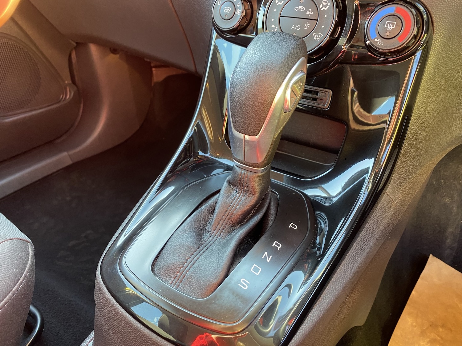 Used Ford Fiesta 2014 for sale - 77781635: Photo 33