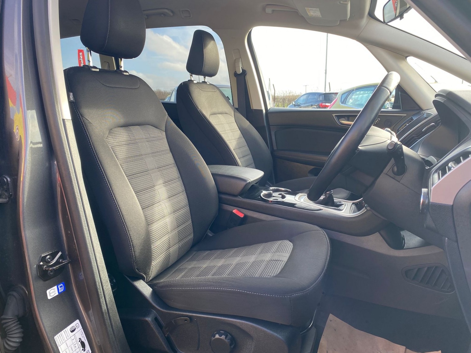 Used Ford Galaxy 2025 for sale - 77431407: Photo 4