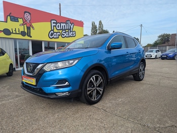 Used Nissan Qashqai 2017 for sale - 76407521: Photo