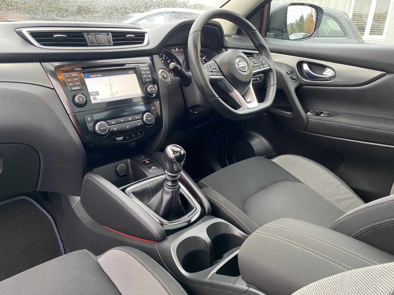 Used Nissan Qashqai 2017 for sale - 76407521: Photo 28