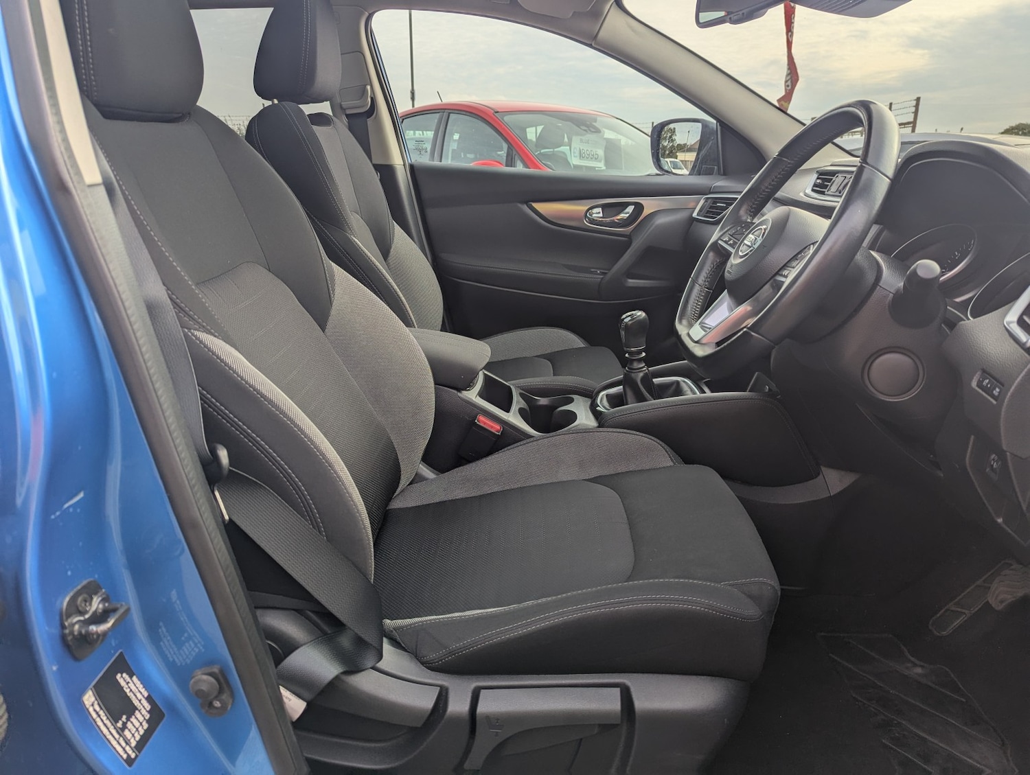 Used Nissan Qashqai 2017 for sale - 76407521: Photo 8