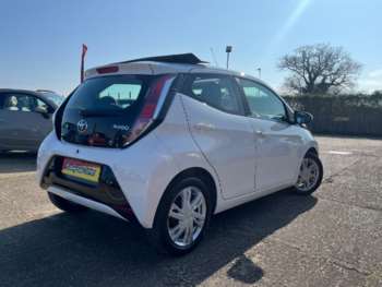 Used Toyota AYGO 2015 for sale - 74017839: Photo